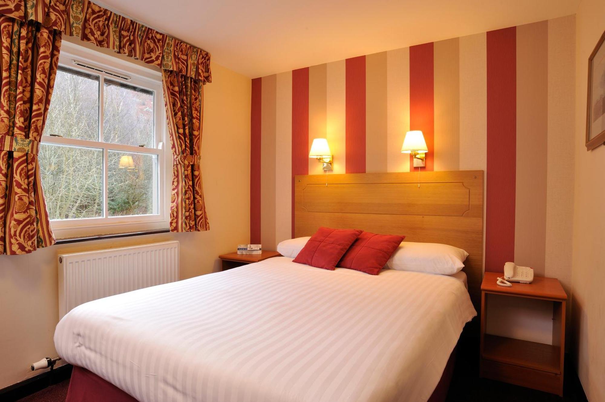 Patterdale Hotel Bagian luar foto
